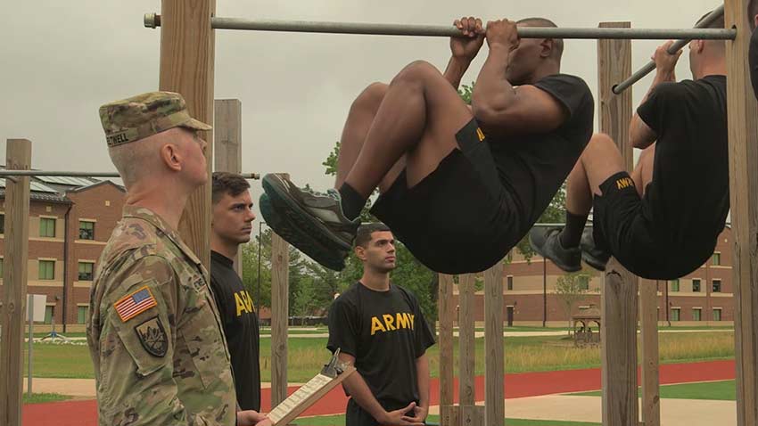 Army Gives New Option to Soldiers Who Can't Do the ACFT Leg Tuck BJ